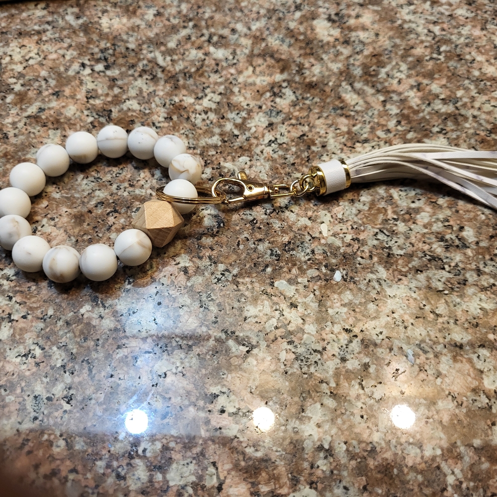 Chic White and Gold Beaded  Tassel Keychain.